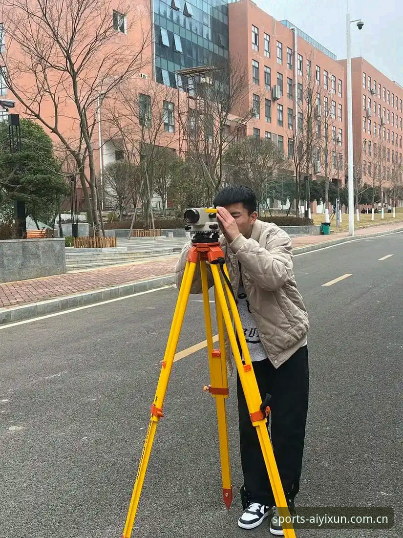 爱游戏官方网址2026最新版本 资深技术评测员带你深度体验:爱游戏官方网址2026最新版本使用心得与多设备兼容性实战分析